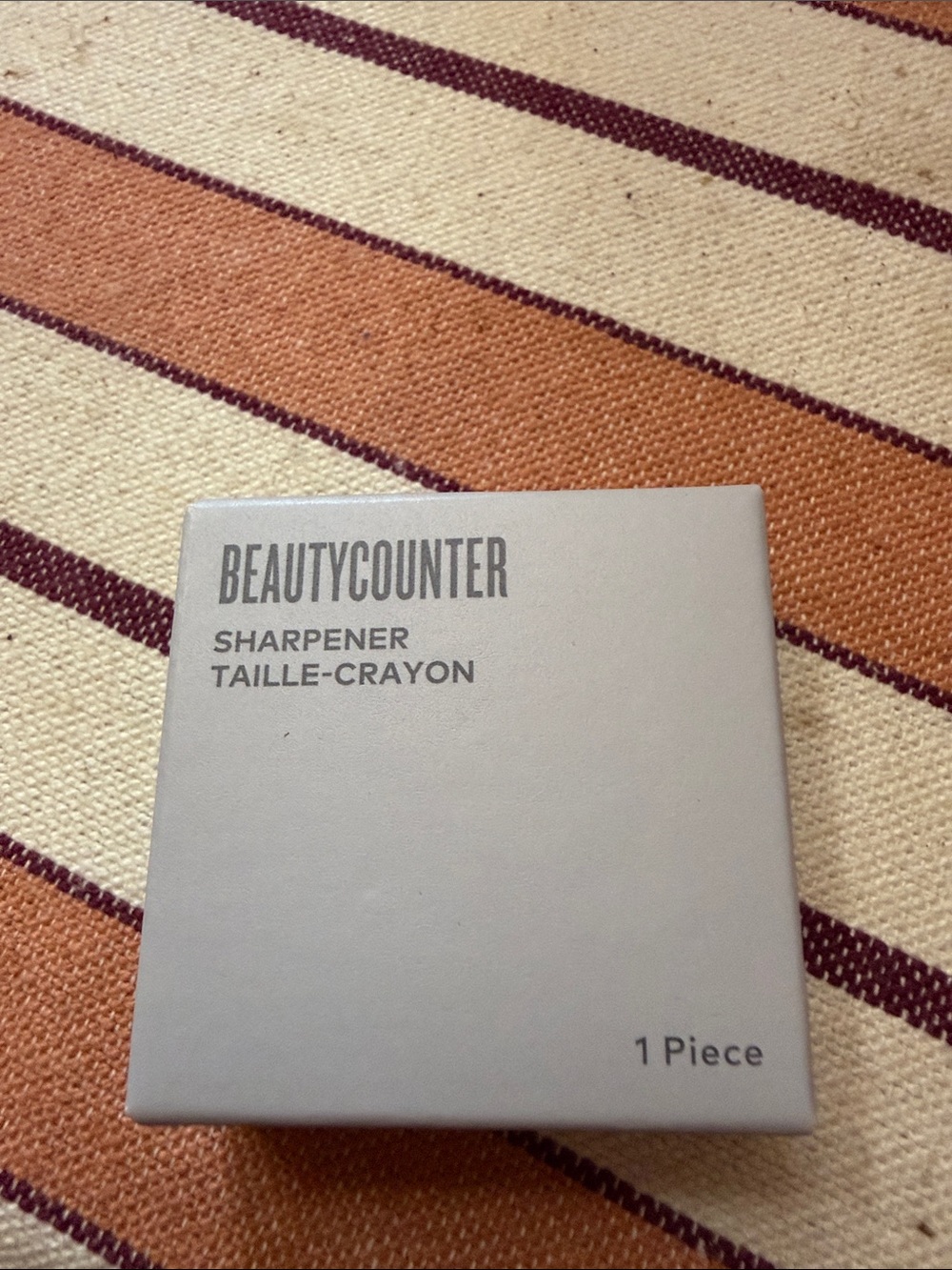 Beautycounter Sharpener in Gray